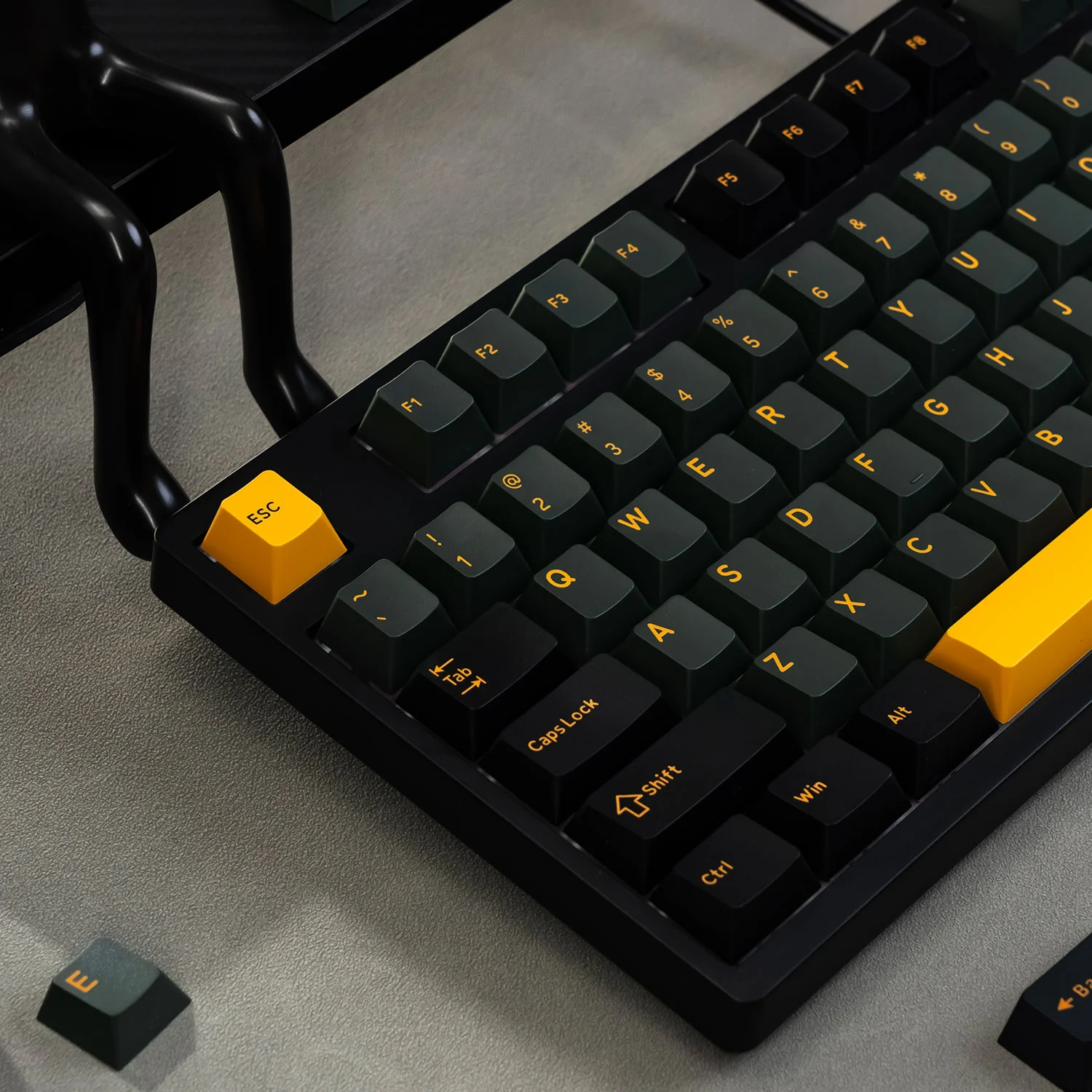 Black & Gold 3108v3 - Image 6