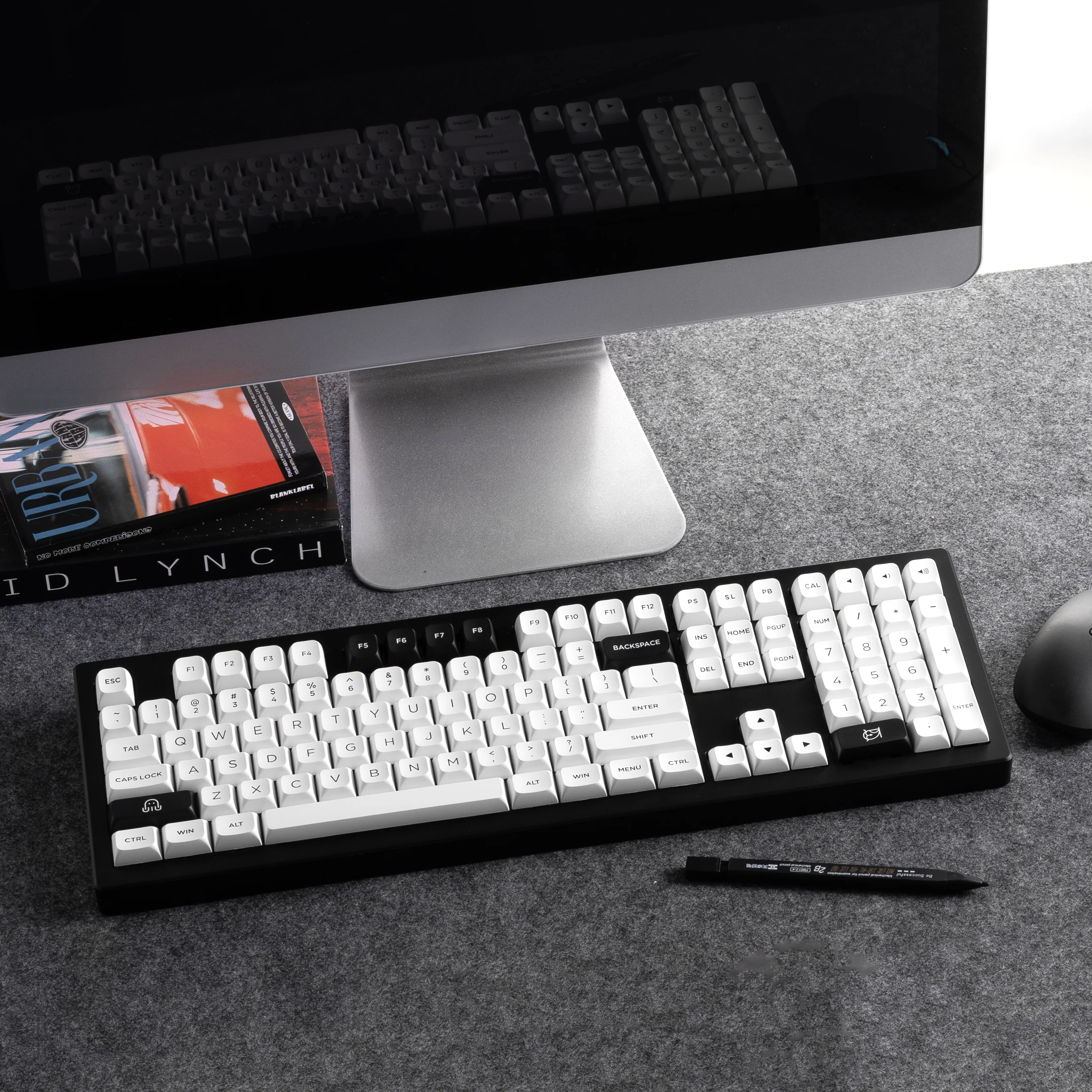 Black on White MDA Keycap Set (227-key) - Image 7