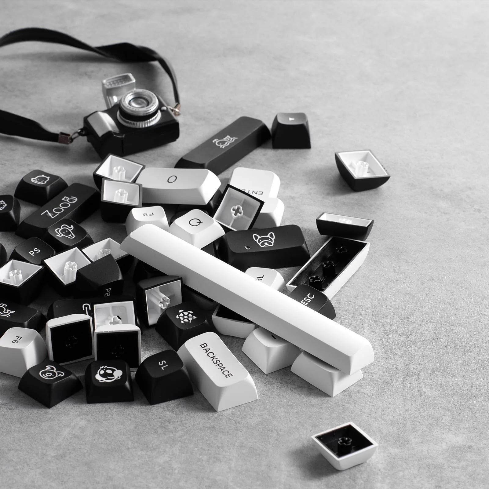 Black on White MDA Keycap Set (227-key) - Image 9