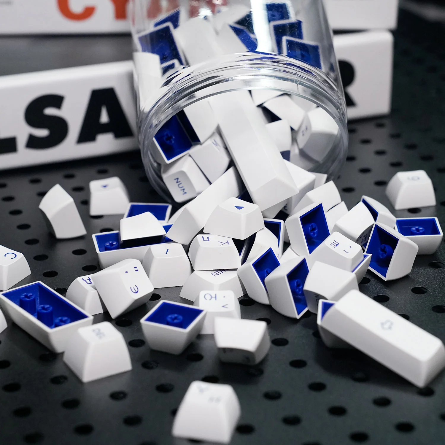 Blue on White Cyrillic Keycap Set (97-key) - Image 6