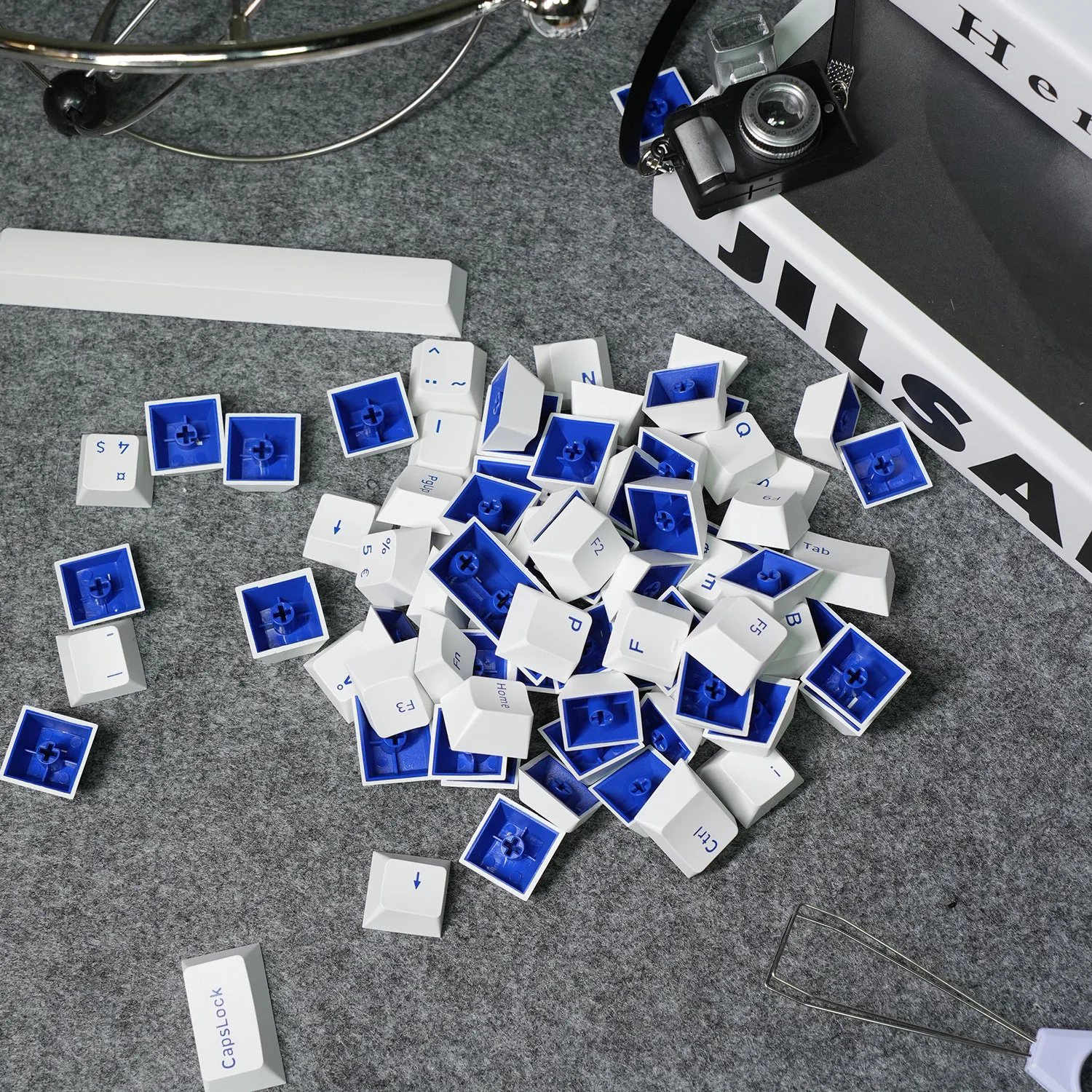 Blue on White ISO Nordic Keycap Set (91-key) - Image 6