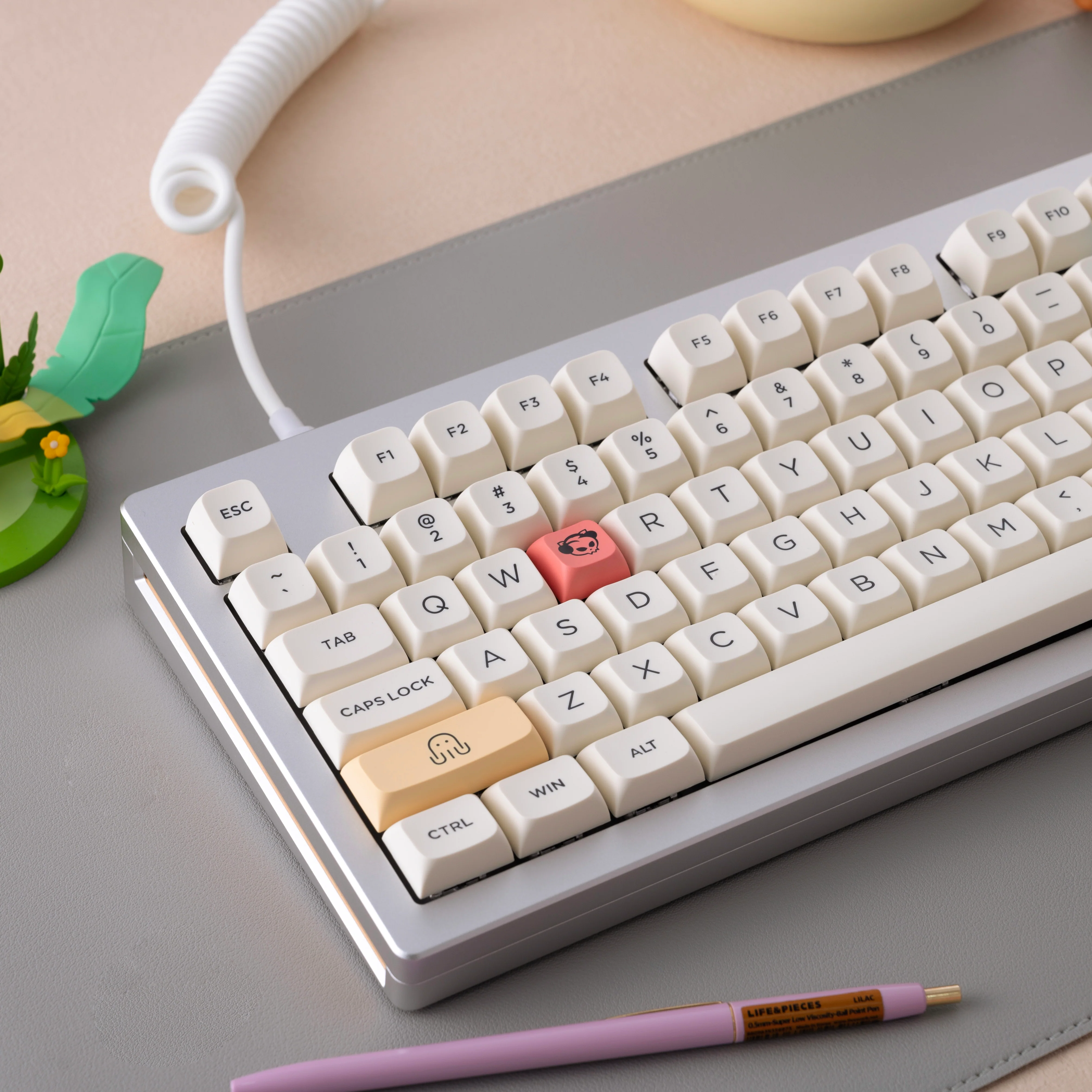 Cream Keycap Set(282-Key) - Image 8