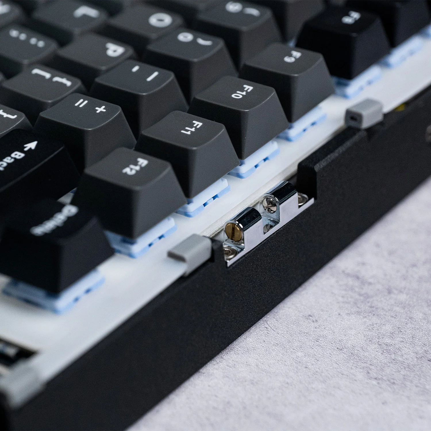 MonsGeek M1 V5- Black on White- Black & Silver - Image 3