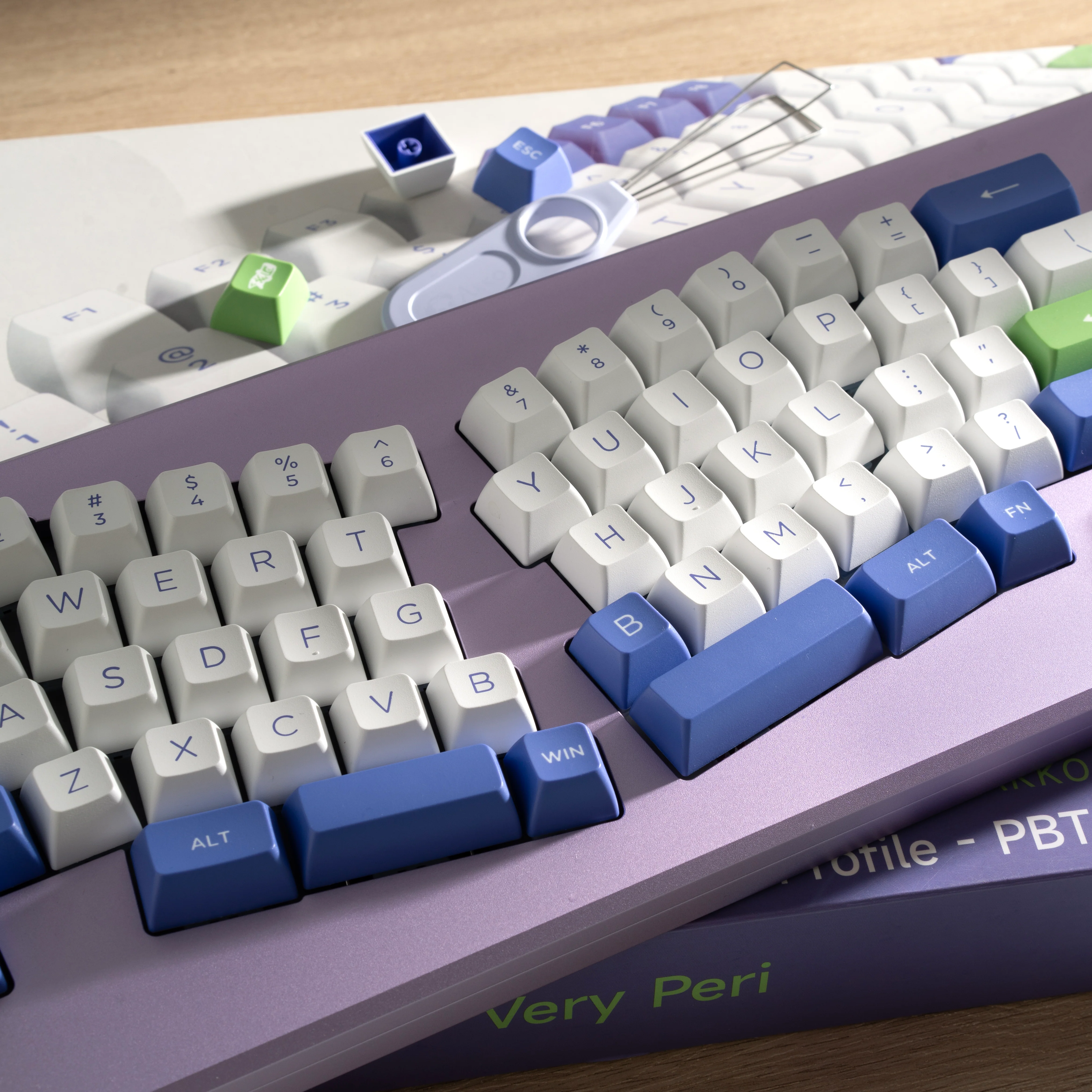 Periwinkle Very Peri Keycap Set(197-Key) - Image 9